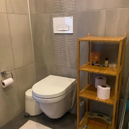 Wide Garden Flat Close To The Memoriall Hospital Hgyhomes2104 Apartment *