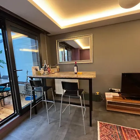 Wide Garden Flat Close To The Memoriall Hospital Hgyhomes2104 Apartamento Estambul