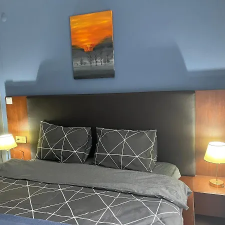 Apartamento Wide Garden Flat Close To The Memoriall Hospital Hgyhomes2104 *